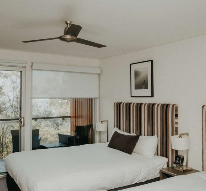 clear-mountain-lodge-0402_wide