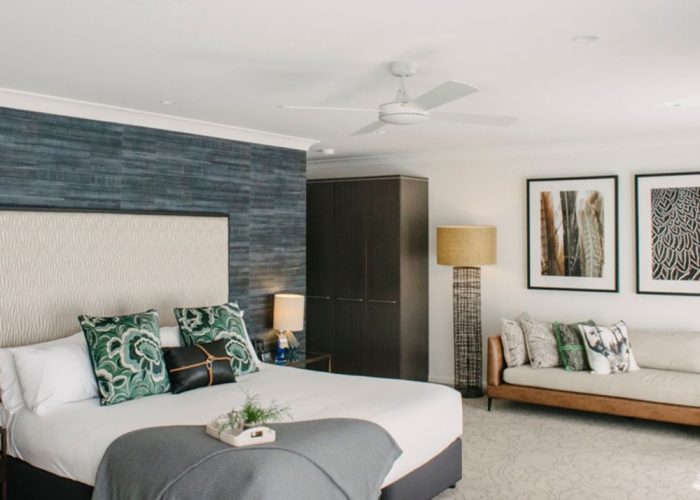 lodge-suite-bedroom_wide